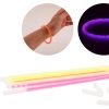 Glow in the dark armbanden 10 stuks in doos